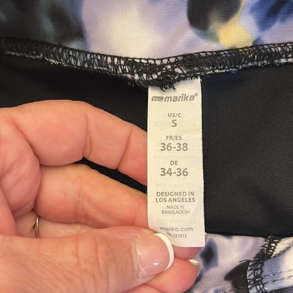 Marika purple black white muted floral skort Size S EUC - Picture 6 of 7